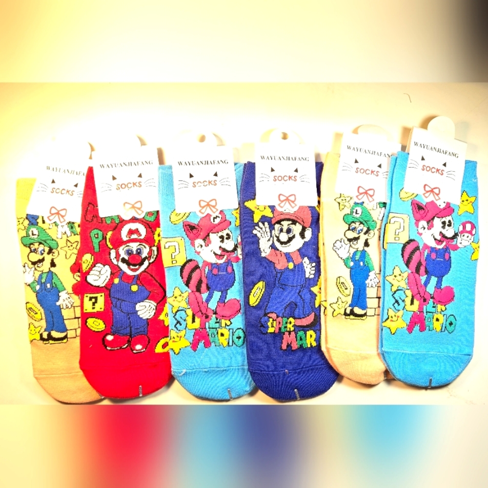 Super Mario and Luigi 6 Pair No Show Socks Bundle